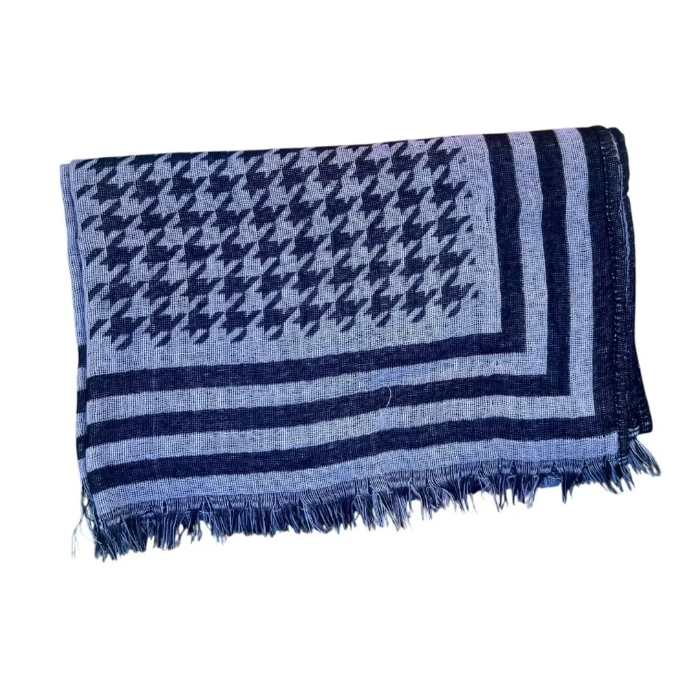 🧣 Blue &‎ Navy Houndstooth Woven Scarf — Unbranded